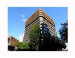 Conveniently Located Downtown Condo!