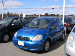 Cars - 2005 TOYOTA ECHO,Manual Transmission,Great on gas