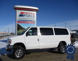 2014 Ford E-350SD XLT Econoline 4X4 12 Passenger