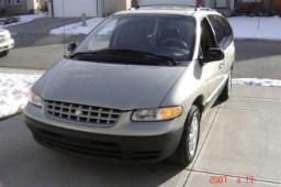 1999 Plymouth Grand Voyager SE Minivan WITH DVD